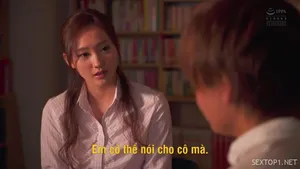 Ngậm miệng lại và ngoan ngoãn banh lồn ra
