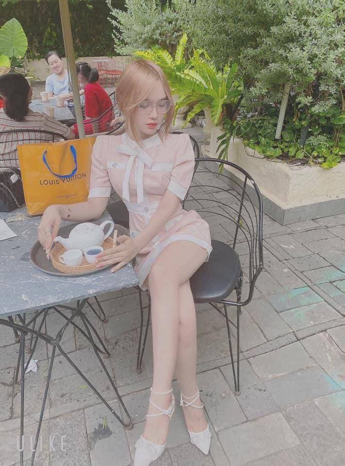 Anh công nhân si mê bộ ngực khủng của em Hikaru Nagi