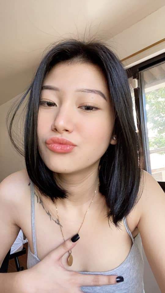 Nữ nhân viên môi giới nhà có tâm